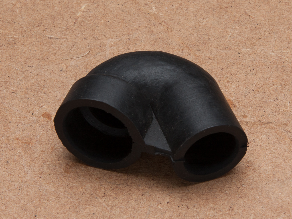 Oil Breather Rubber Elbow Ford Anglia 105E Owners' Club