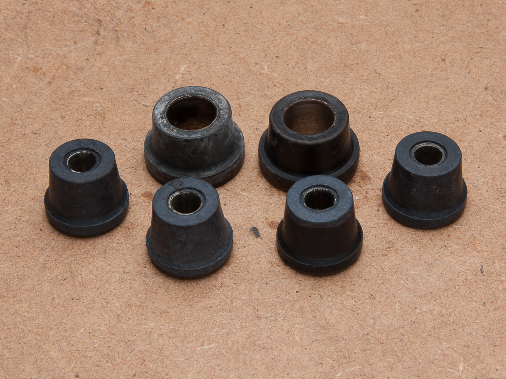 Front suspension rubber bush kit Ford Anglia 105E Owners' Club