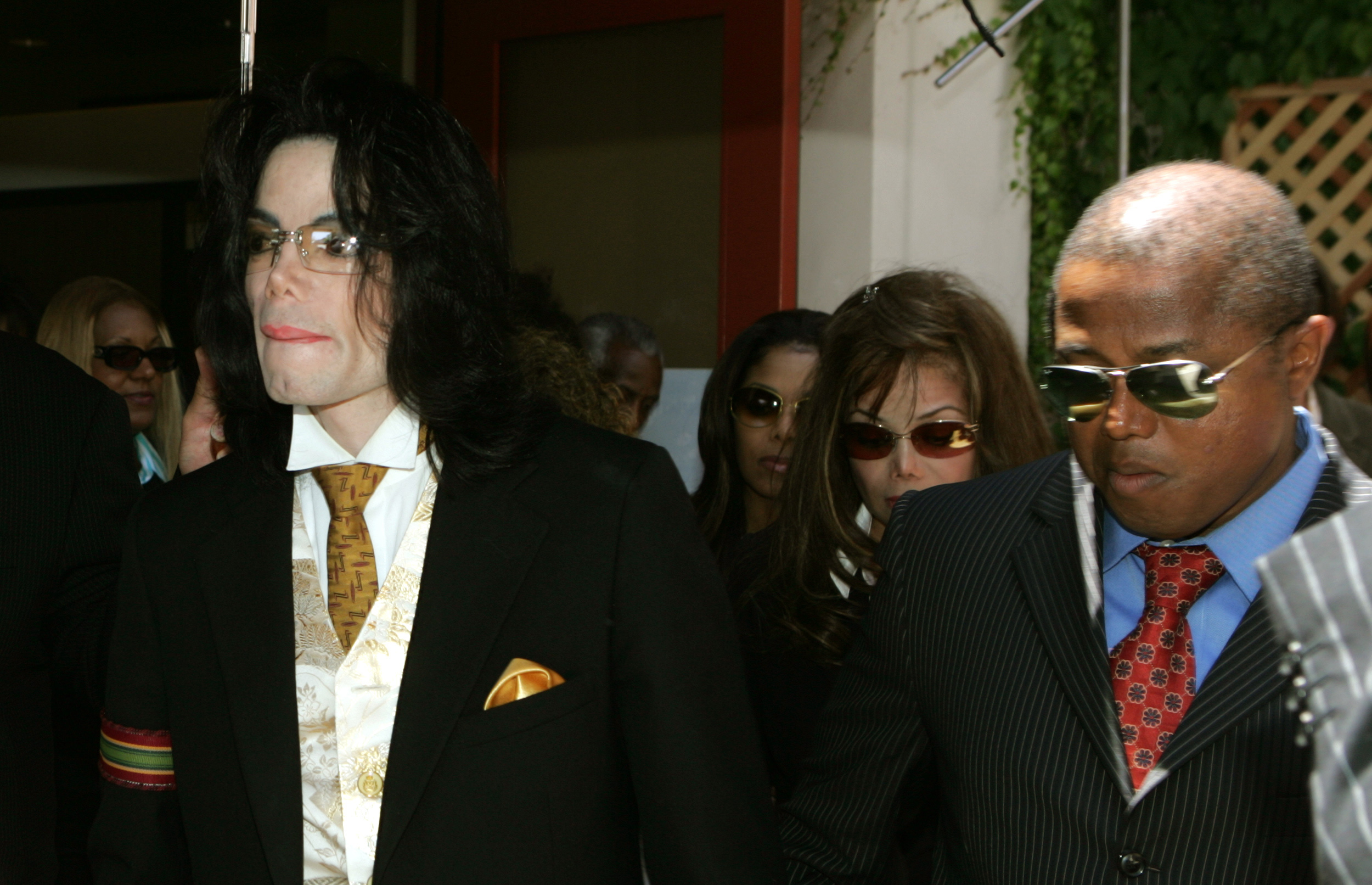 Michael Jackson’s Brother Claims Siblings, Parents Weren’t Invited To
