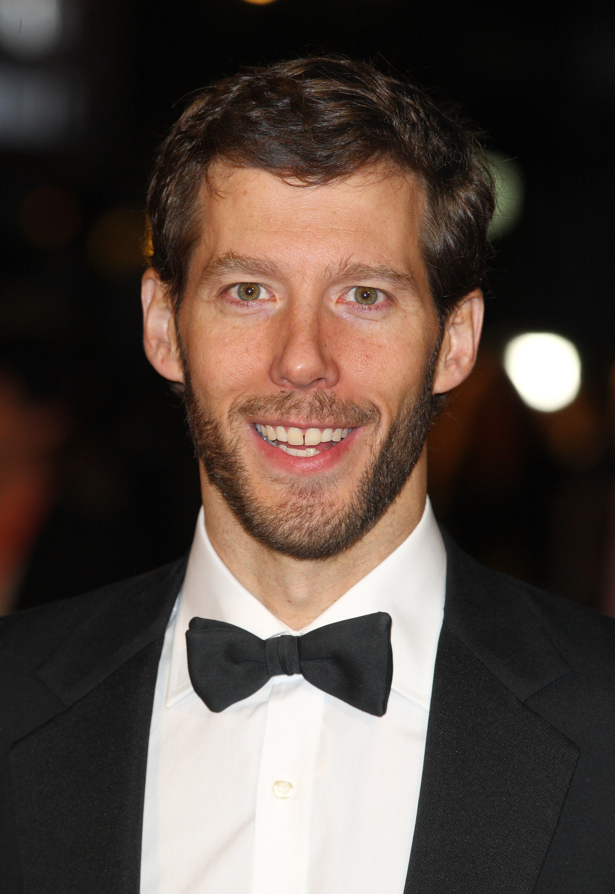 ‘127 Hours’ RealLife Hiker Aron Ralston Hits ‘Minute To Win It,’ Then Oscars Access Online