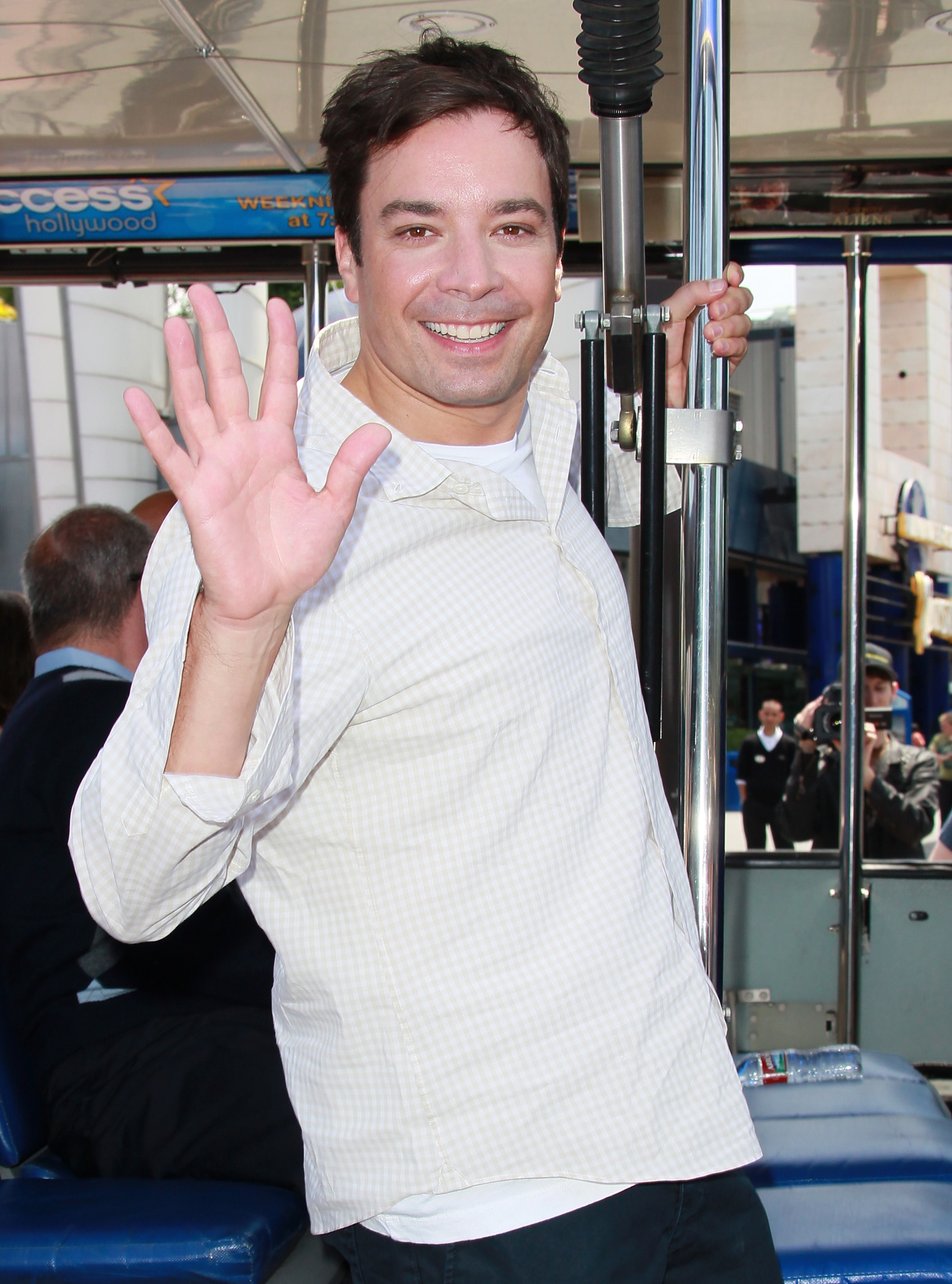 Jimmy Fallon To Release New Comedy Album Featuring Music & Parodies