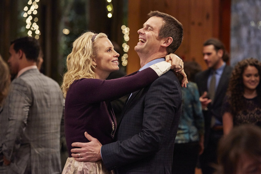 Monica Potter On 'Parenthood' Finale 'Buy Stock In Kleenex!' Access