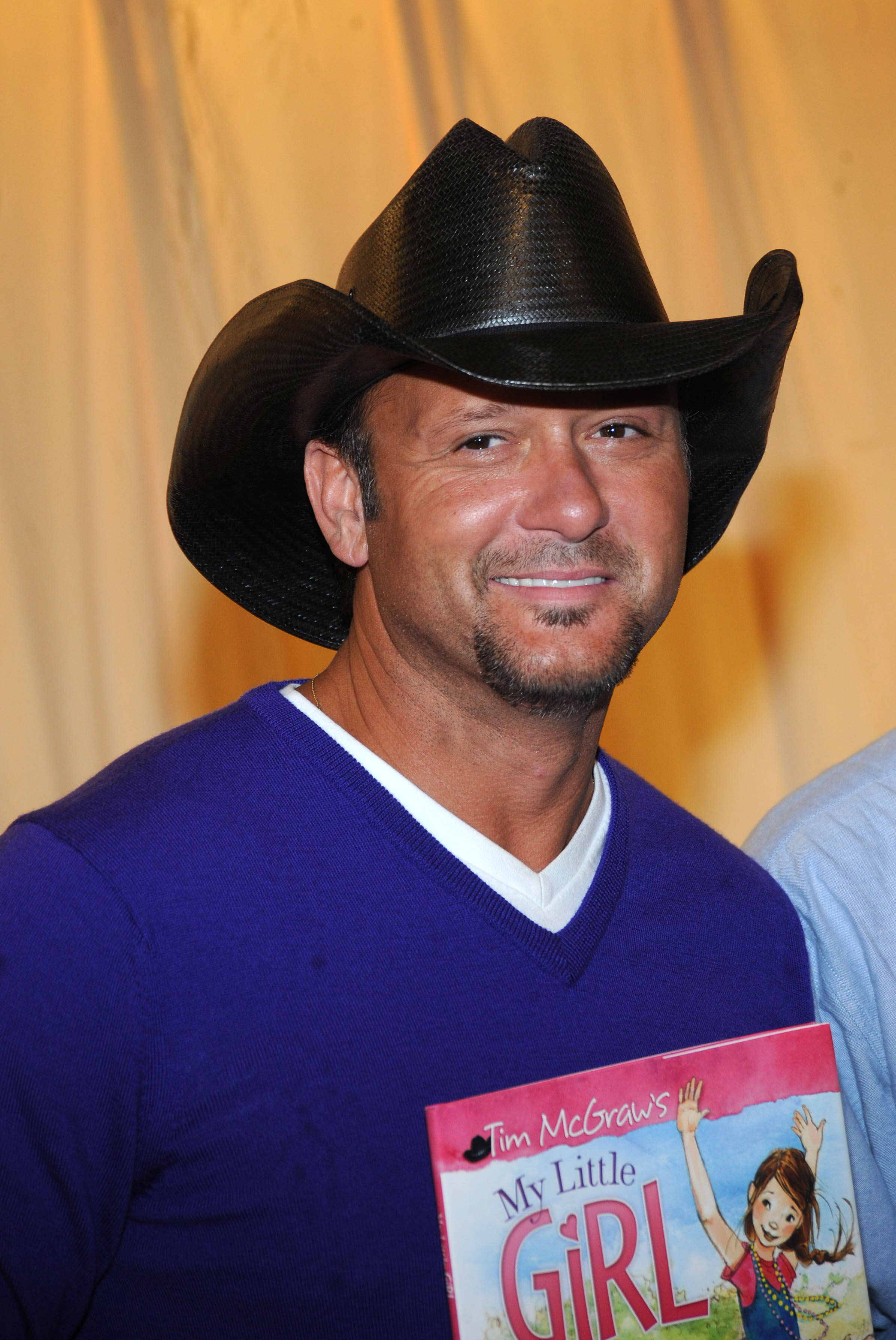Tim McGraw To Host ‘Saturday Night Live’ Access Online
