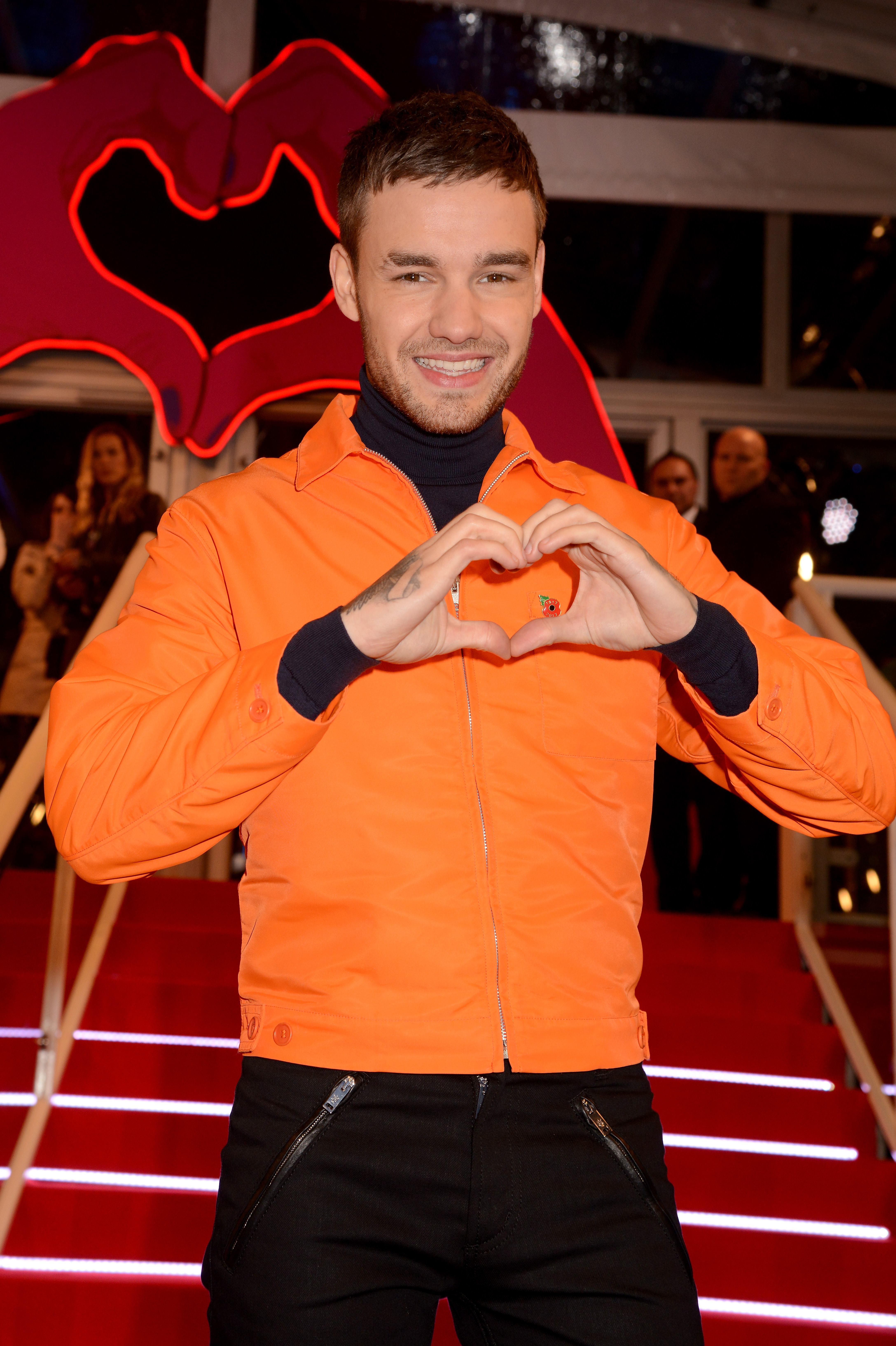Liam Payne Is Sexier Than Ever At 2017 MTV EMAs Singing 'Strip That Down' Access