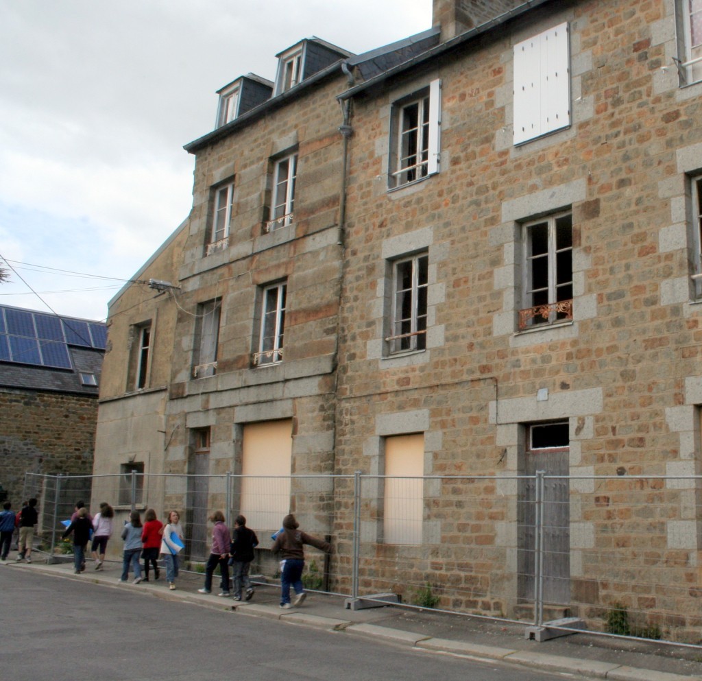 Flers Bras de fer juridique rue MotteAngo L'Orne Combattante