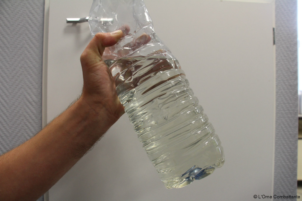 Pourquoi l'eau du à Flers (Orne) a pris une