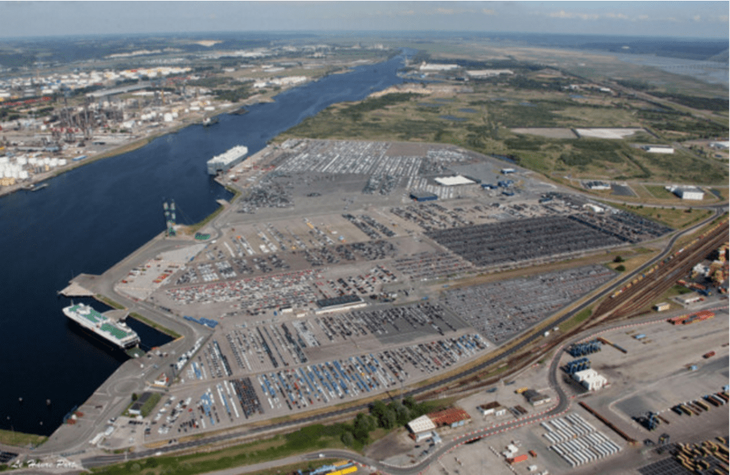 Risques industriels. 16 sites Seveso, au Havre, sous haute