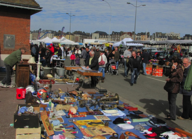 Carte. Les foires à tout et brocantes en Normandie, les 17 et 18
