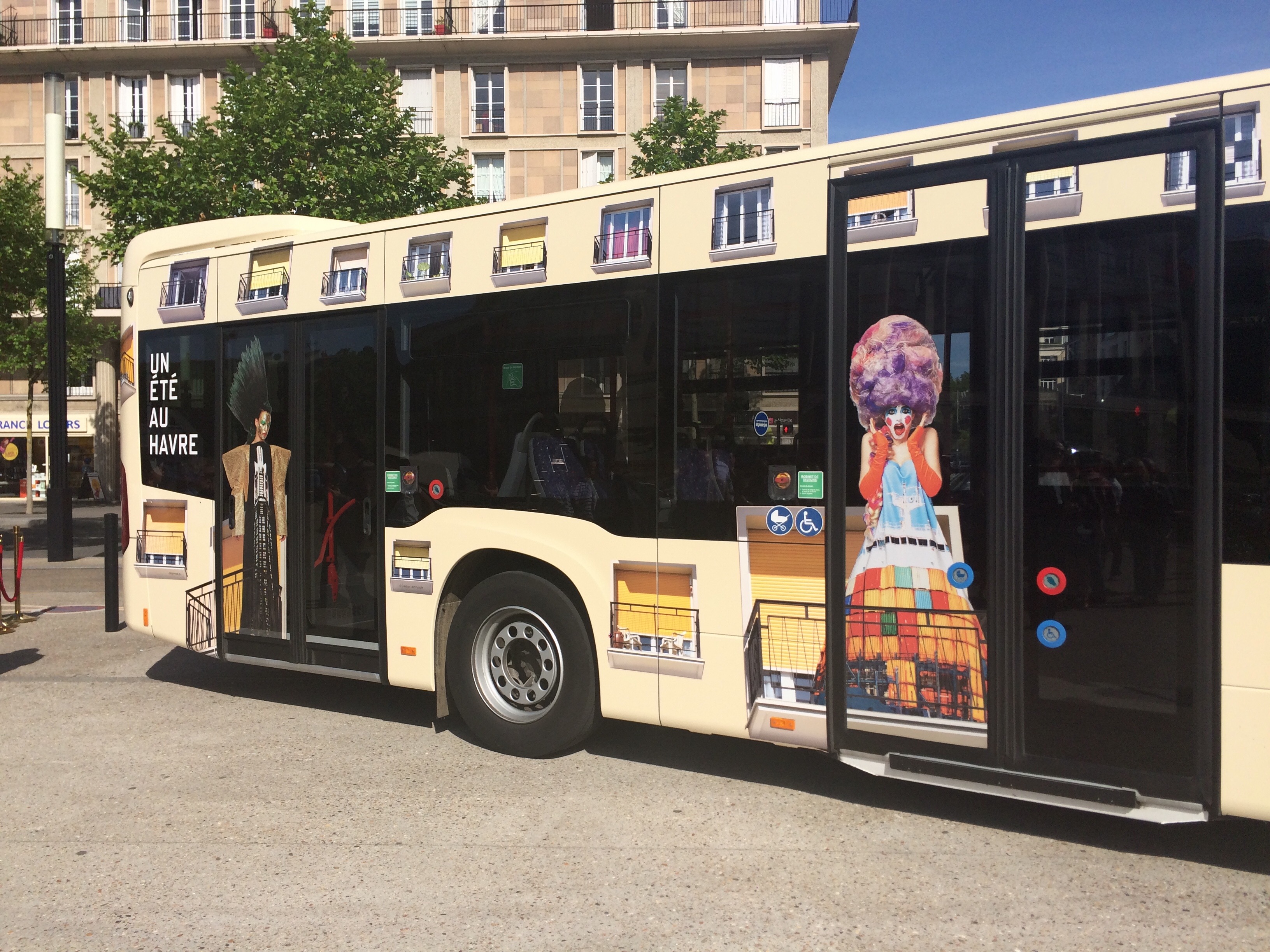 PHOTOS. Transports, vitrines, thé spécial… toute la Ville du Havre aux
