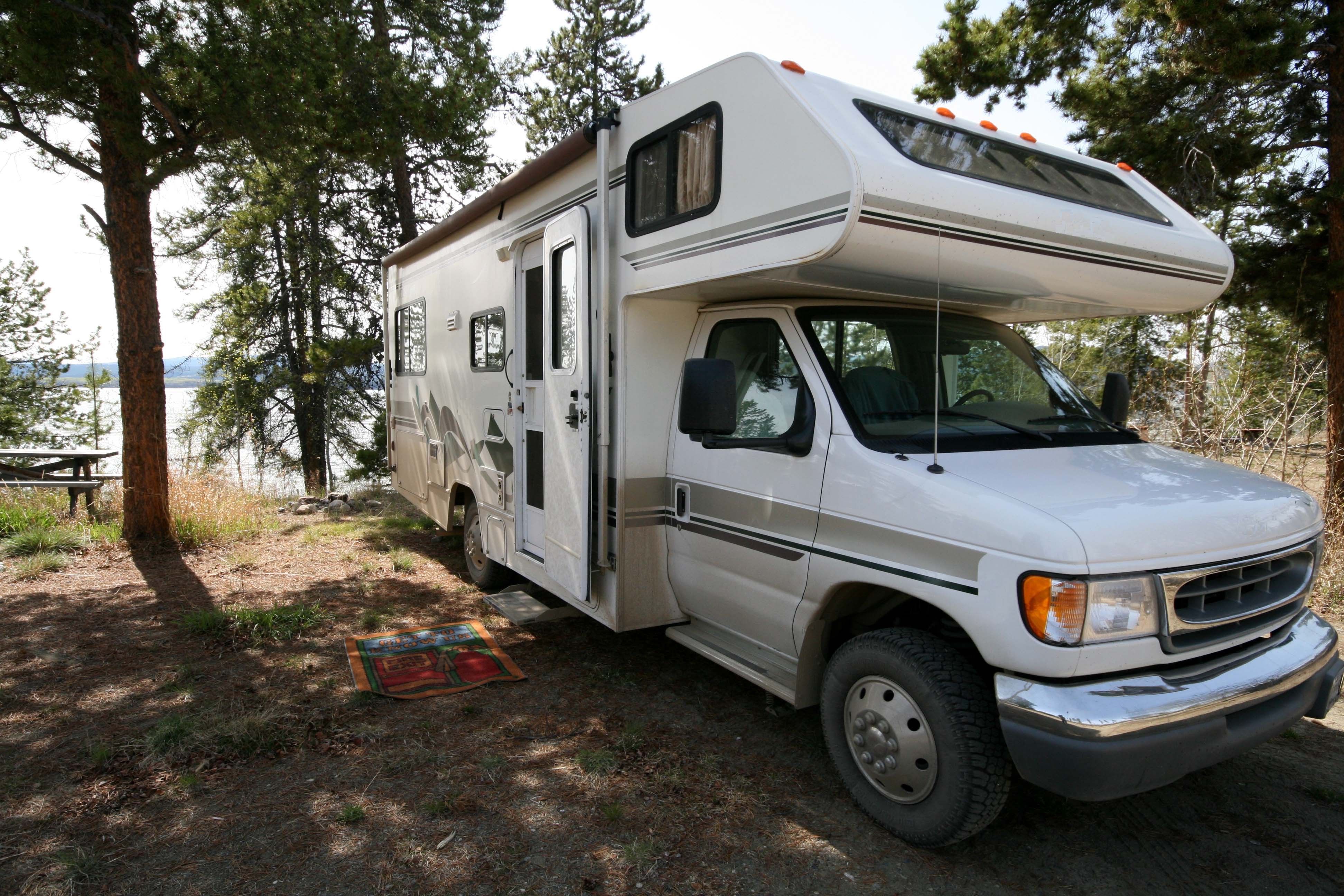 Près d'Évreux, il invente son agression et le vol de son campingcar à 85 000 euros 27actu