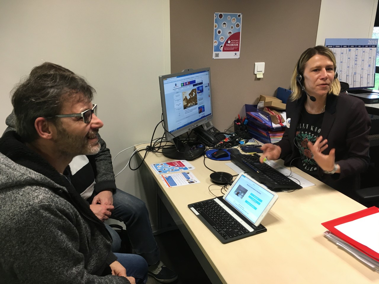 Une première en Normandie un entretien en langue des signes au Pôle