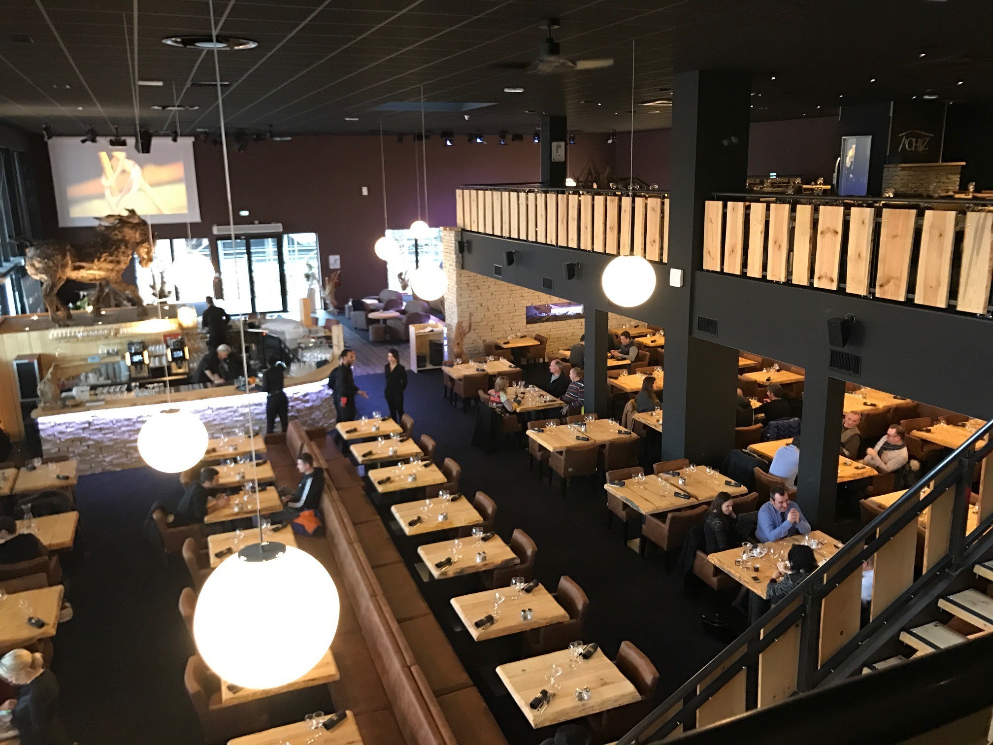 Ouverture du "T'Chiz" à Nancy un restaurantbar savoyard à dix