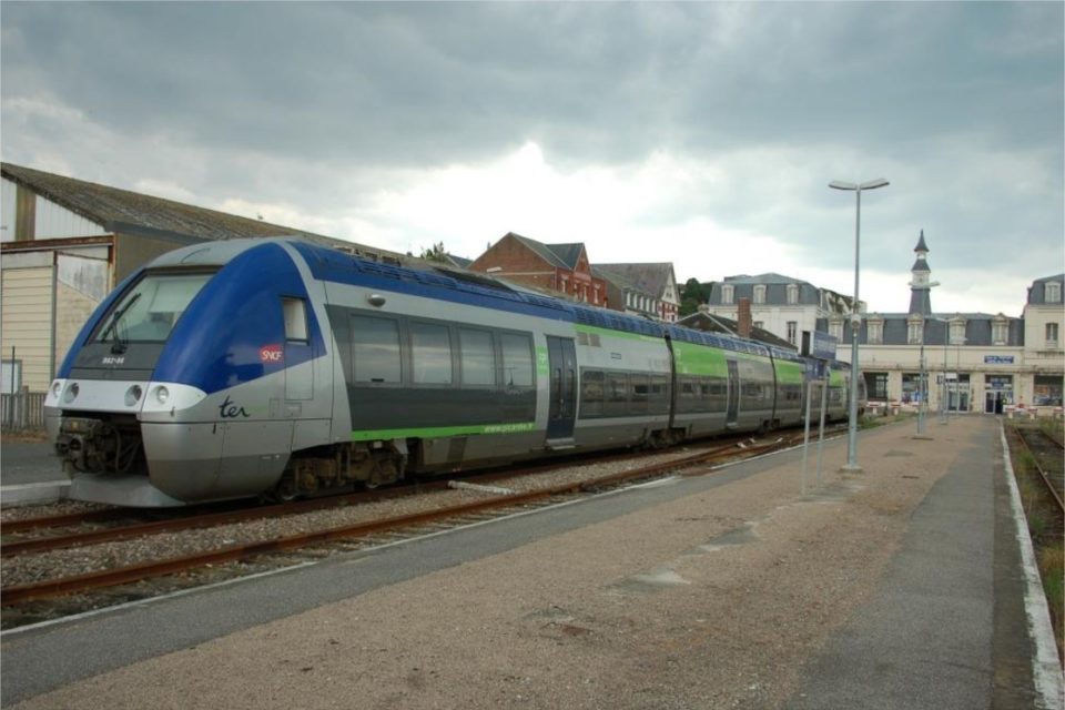 Le cas de la ligne SNCF Le TréportAbbeville remis entre les mains d