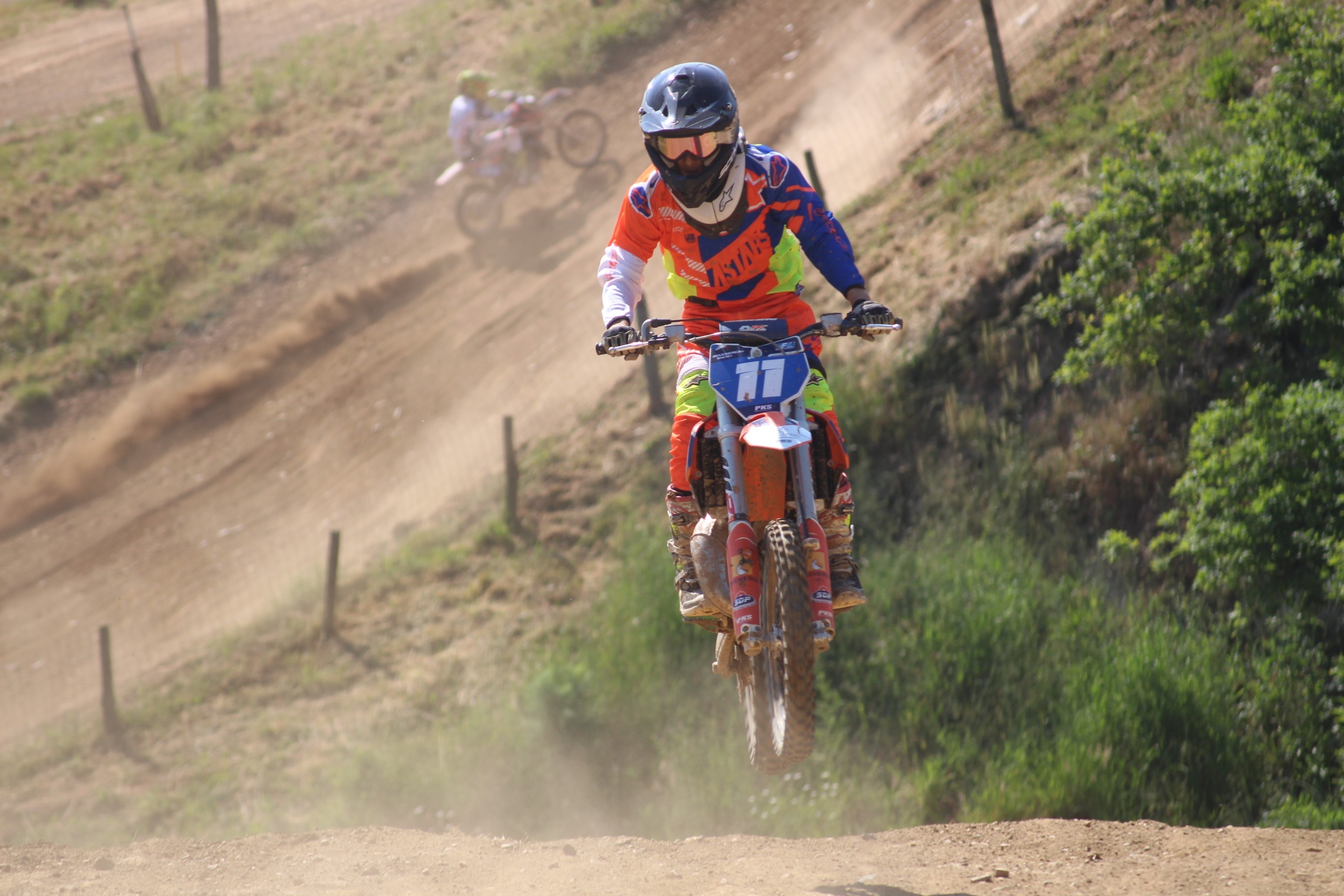EN IMAGES Motocross plus de 2 000 personnes à Nozay ce weekend