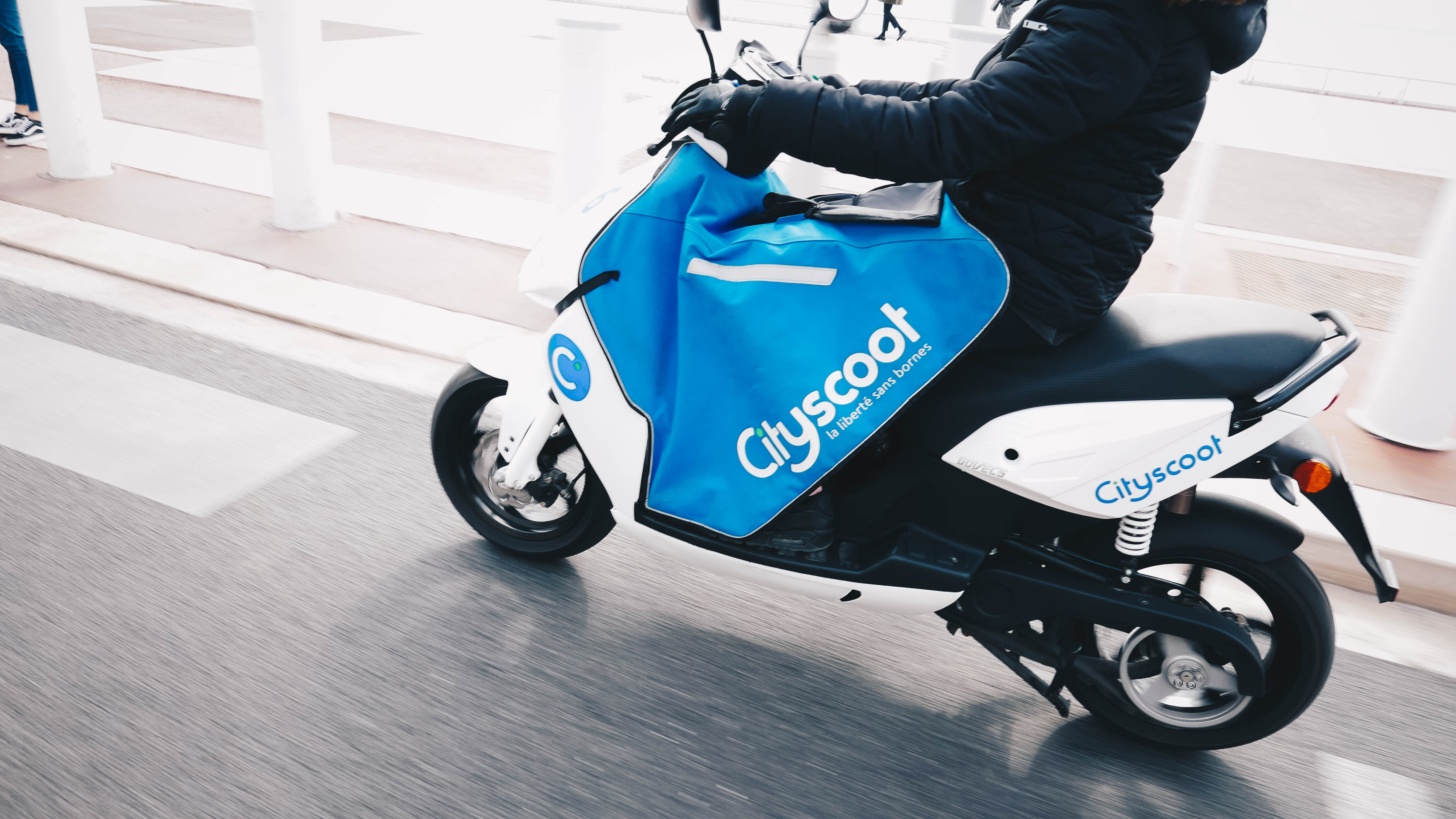 Qui utilise les scooters électriques en libreservice de Cityscoot à Nice