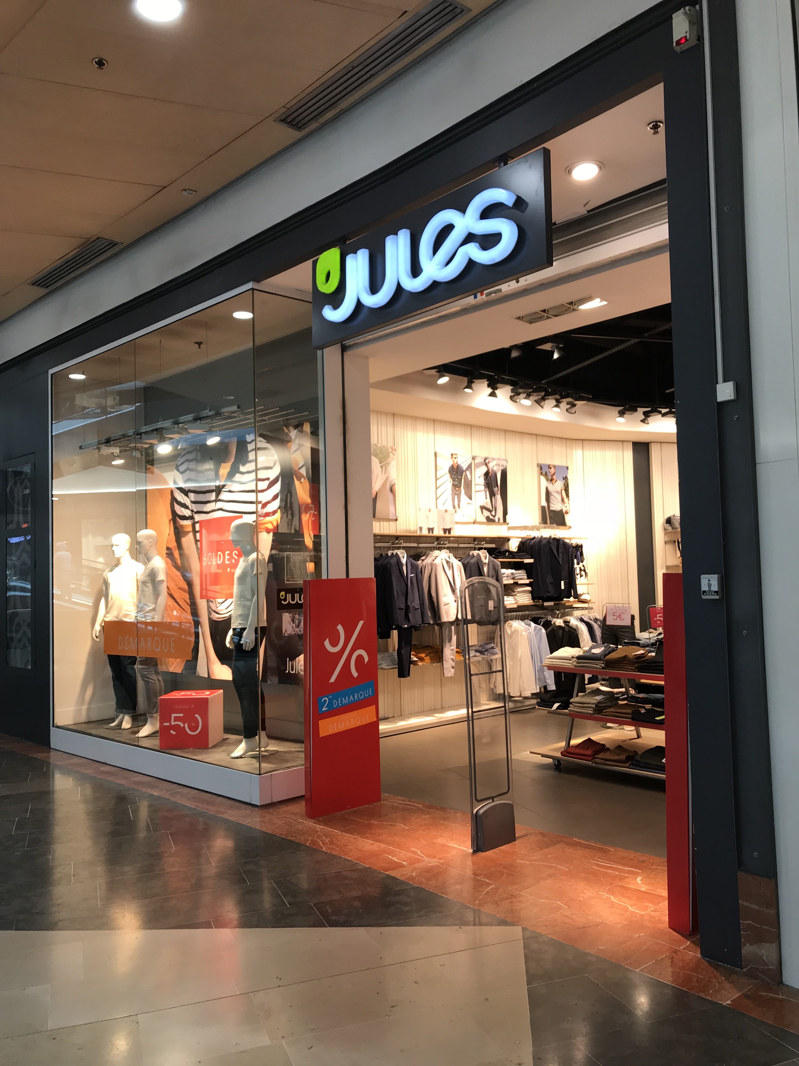 Val d’Oise. Fermeture imminente et définitive pour le magasin Jules à  Argenteuil | La Gazette du Val d’Oise