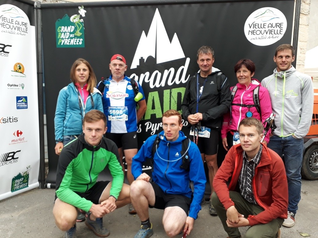 Huit membres d'une famille de SaintHilaireduHarcouët viennent à bout du Grand Raid des Pyrénées
