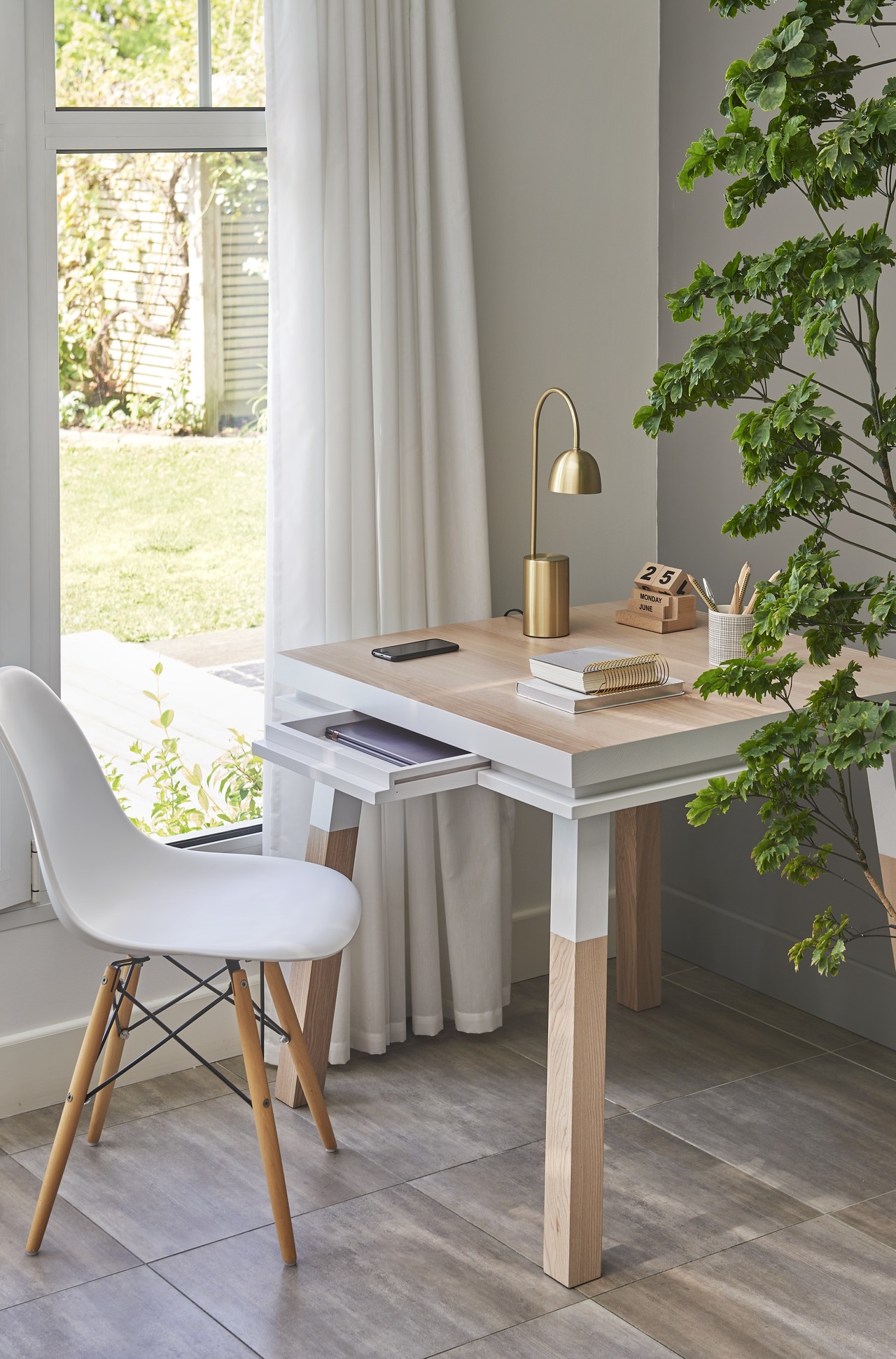 À Landivy, l'entreprise Mon Petit Meuble Français sort sa première