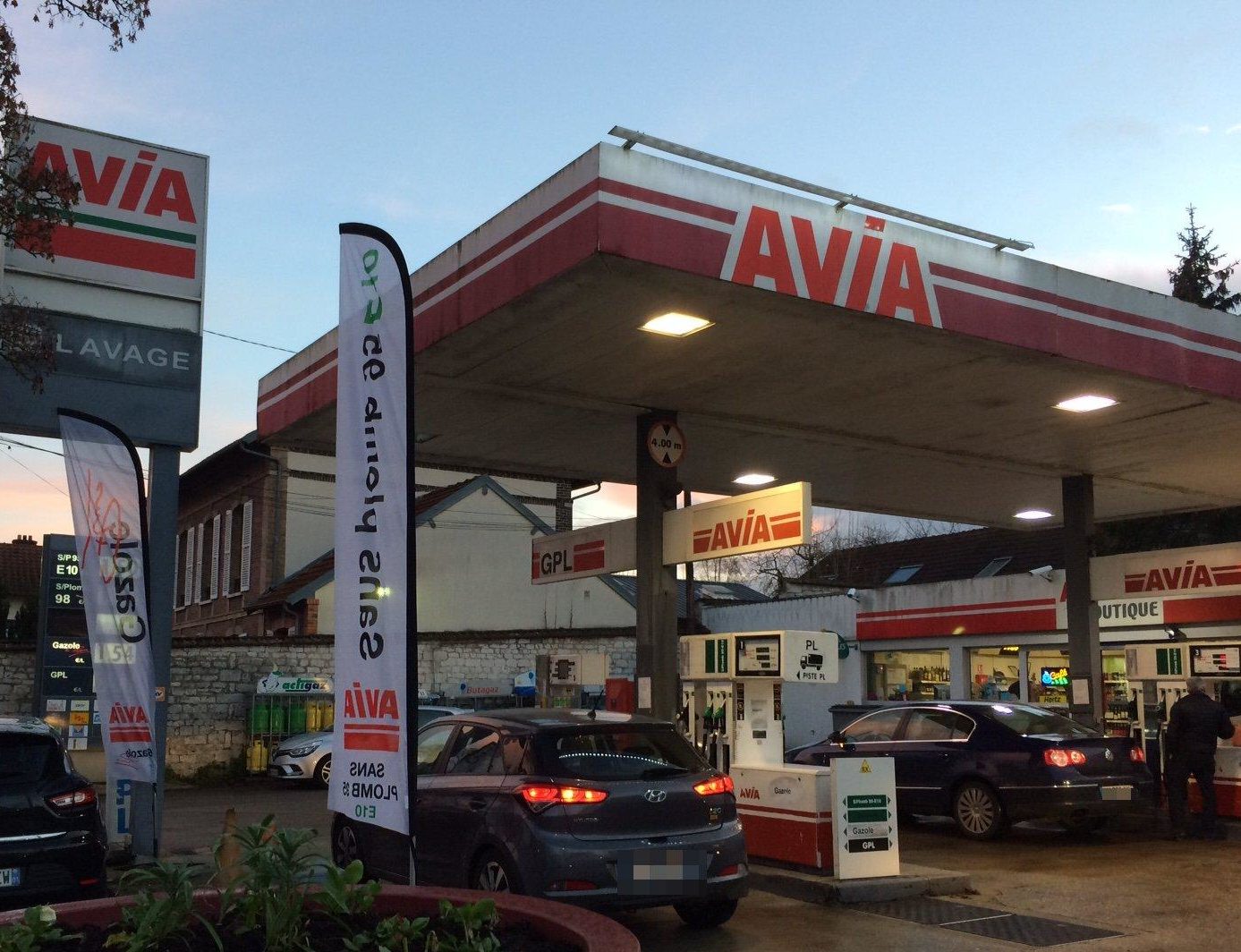 Station Essence Avia La Plus Proche News Current Station