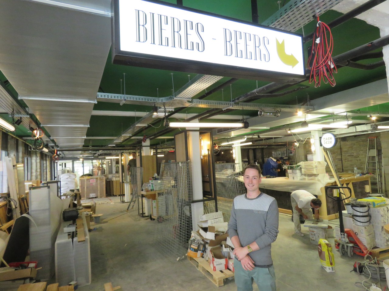 Le bar restaurant brasserie La Baleine déshydratée ouvrira le 22