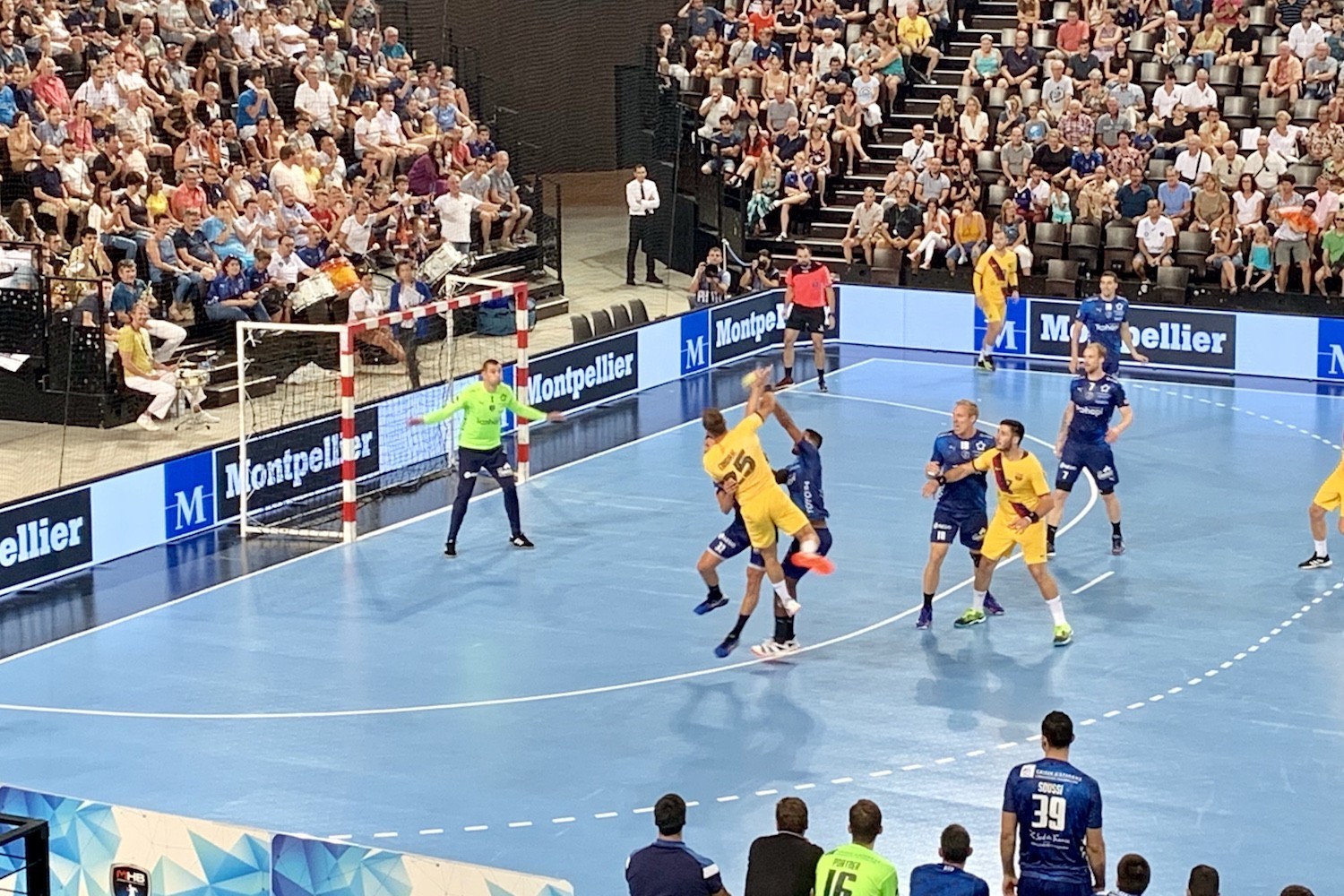 Handball / Montpellier une défaite et de belles promesses face à Barcelone (3037) Métropolitain