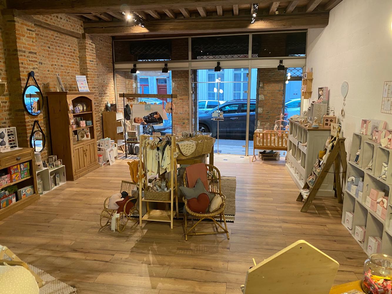 Les Choupizz, une boutique de jeux, mobilier et accessoires pour les