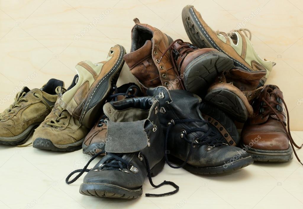 Avranches des chaussures usées s'invitent dans la lutte des réformes