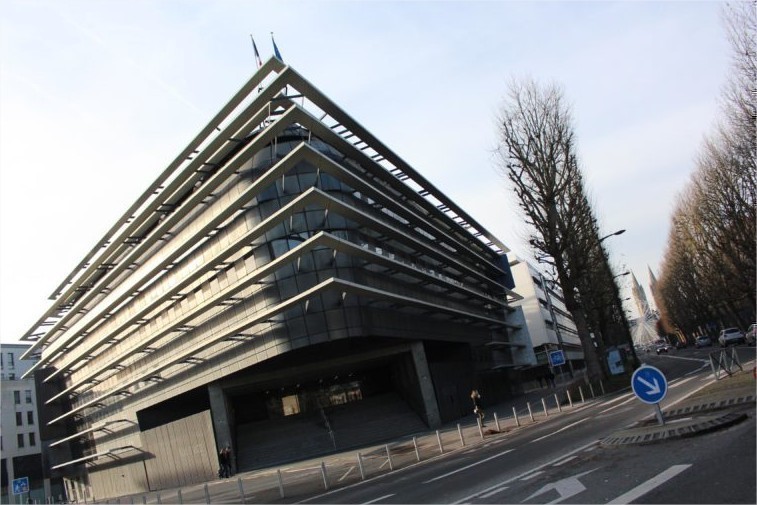 Travail dissimulé l'architecte basée à Paris, et première adjointe à Réveillon, est relaxée