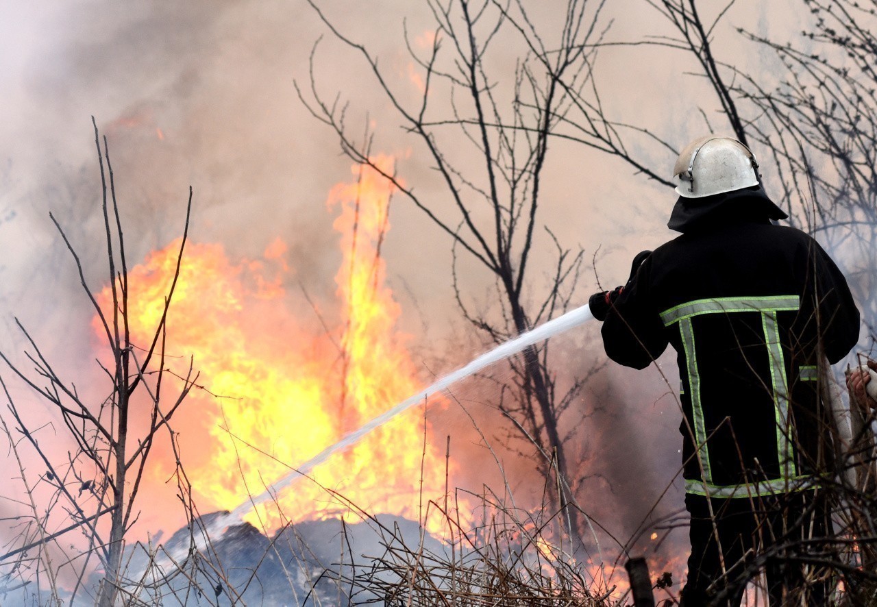 Gros feu de broussailles, près de Toulouse cinq hectares partent en