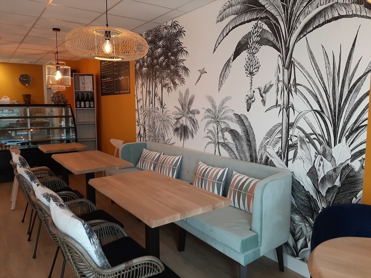La RochesurYon un nouveau salon de thé pâtisserie ouvre aux Halles