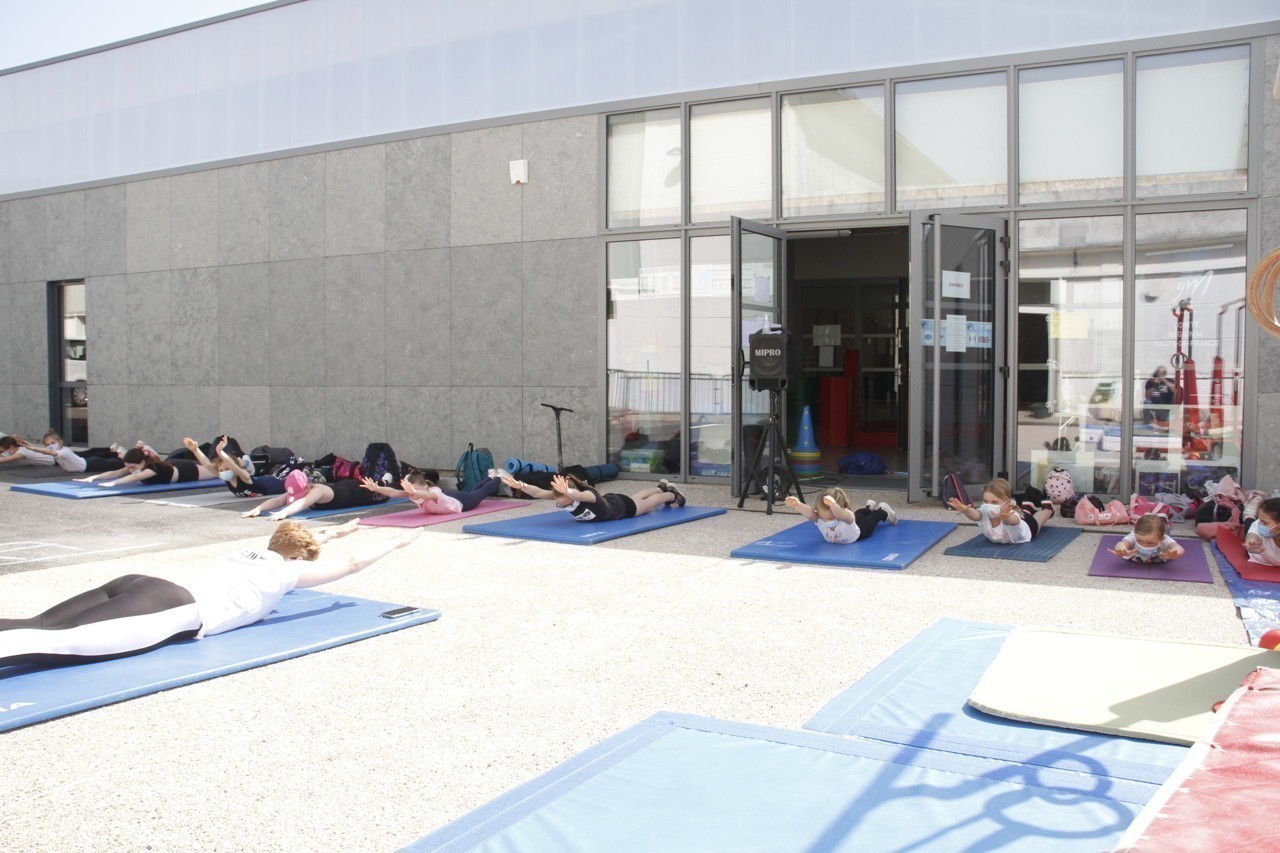 Abbeville. Entraînement sous le soleil pour les gymnastes