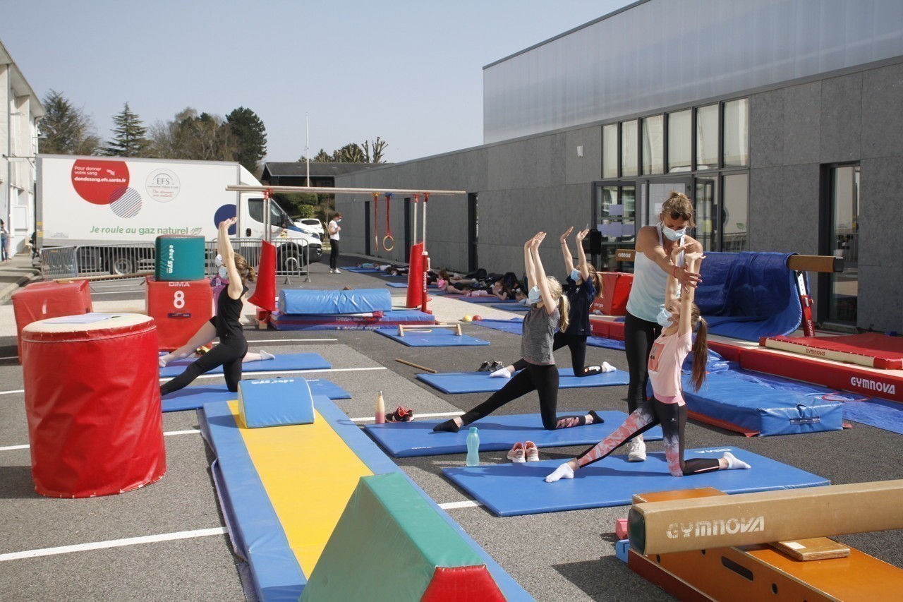 Abbeville. Entraînement sous le soleil pour les gymnastes
