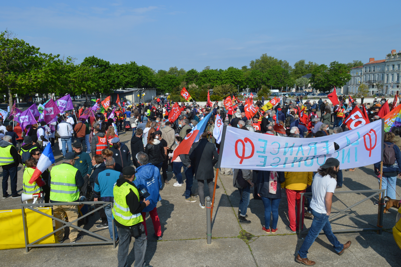 La Rochelle Partis politiques et syndicats réunis pour