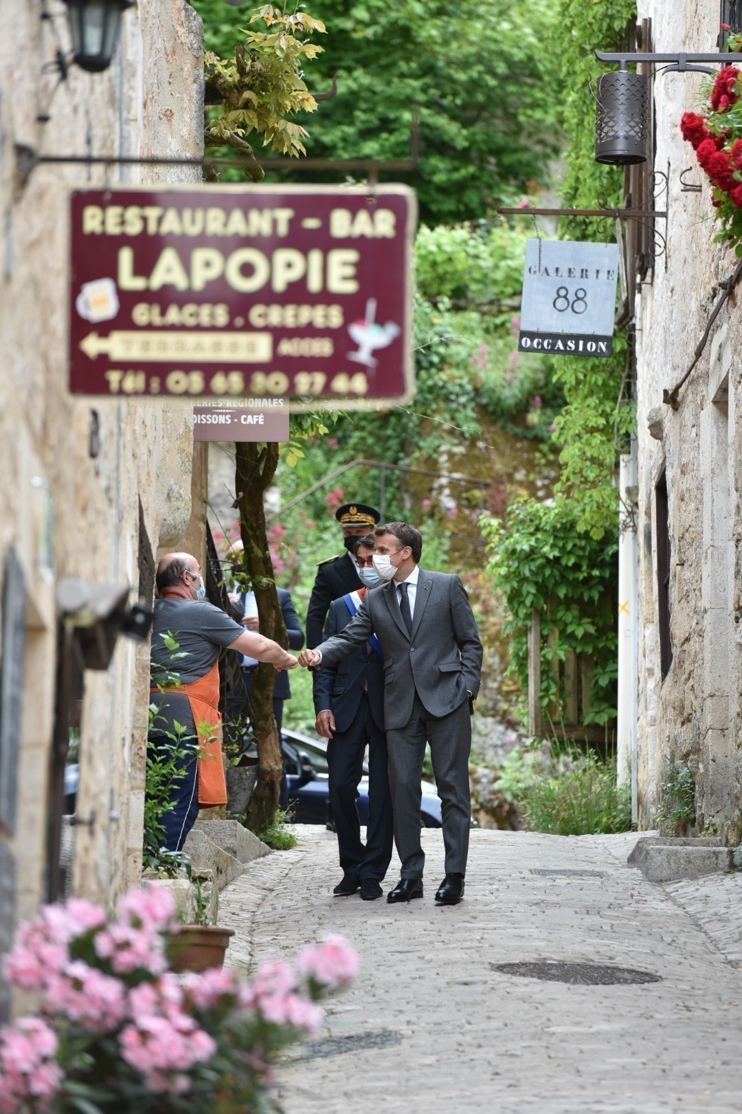 Lot. A SaintCirqLapopie, Macron annonce une nouvelle enveloppe de 15