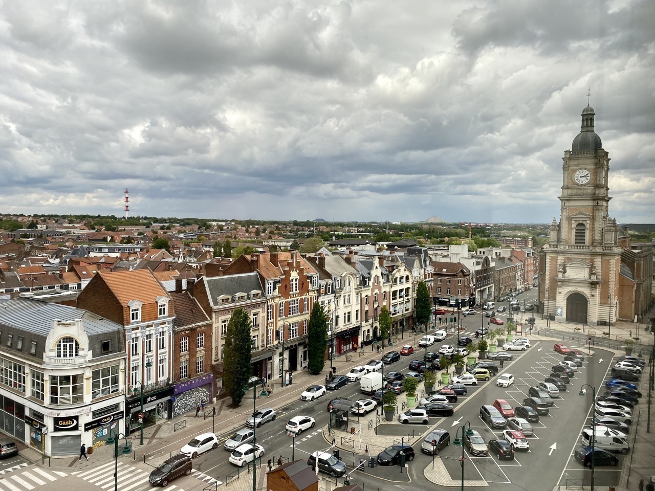 Ce weekend, des terrasses en fête et des commerçants qui bradent leurs