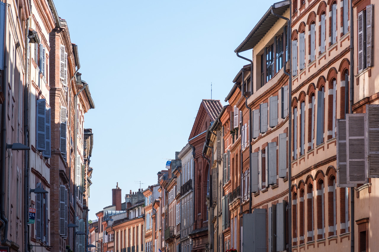 Toulouse. Here is the average monthly budget it takes to rent