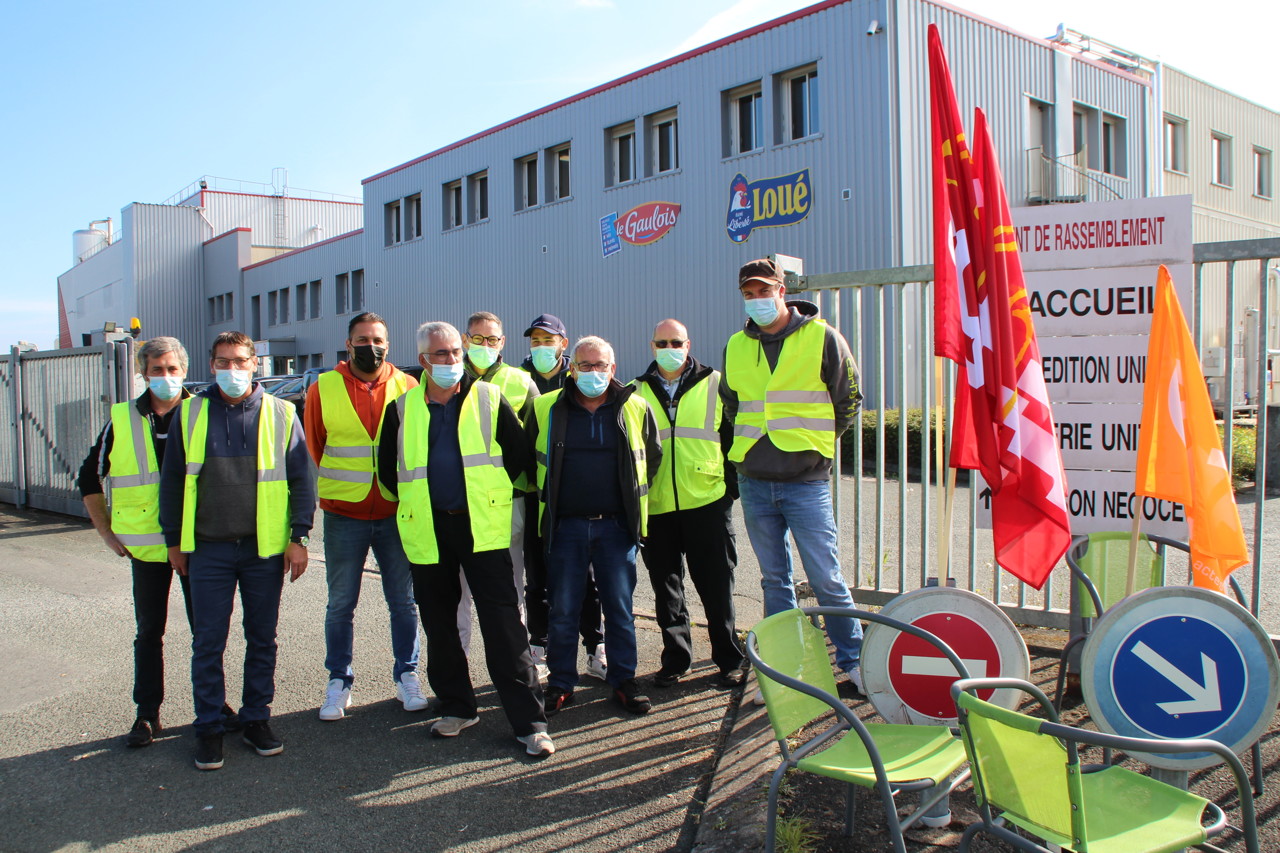 MaineetLoire. Entreprise Guillet une dizaine de chauffeurs en grève