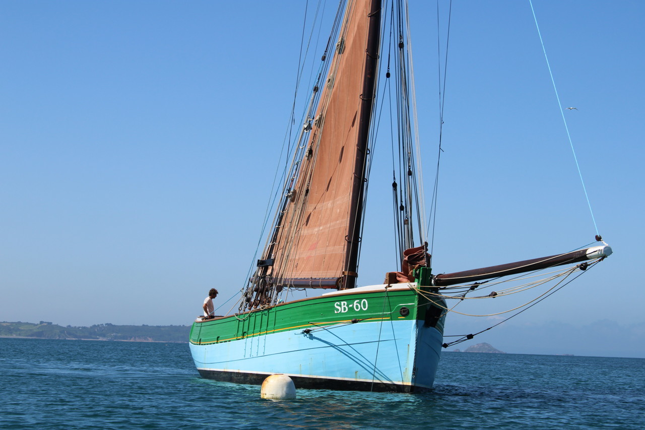 Un concours de nouvelles sur le vieux gréement de la SainteJeanne à Erquy