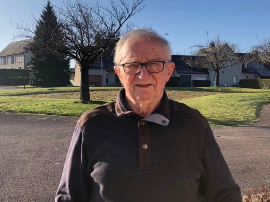 Le président du club de l'amitié de SaintMartindeLandelles André