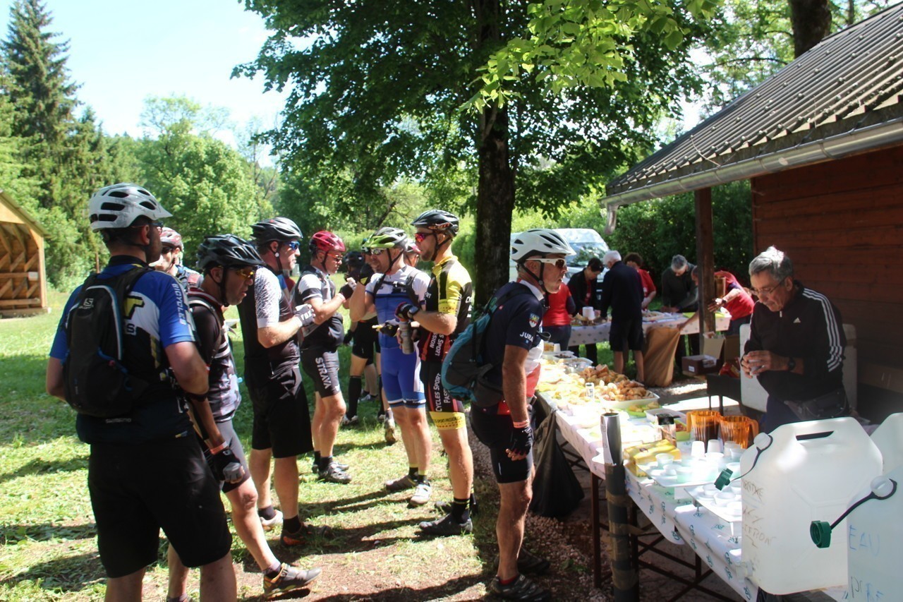 La randonnée VTT « le Jura de Haut en Bas » accueilli à FoncineleBas