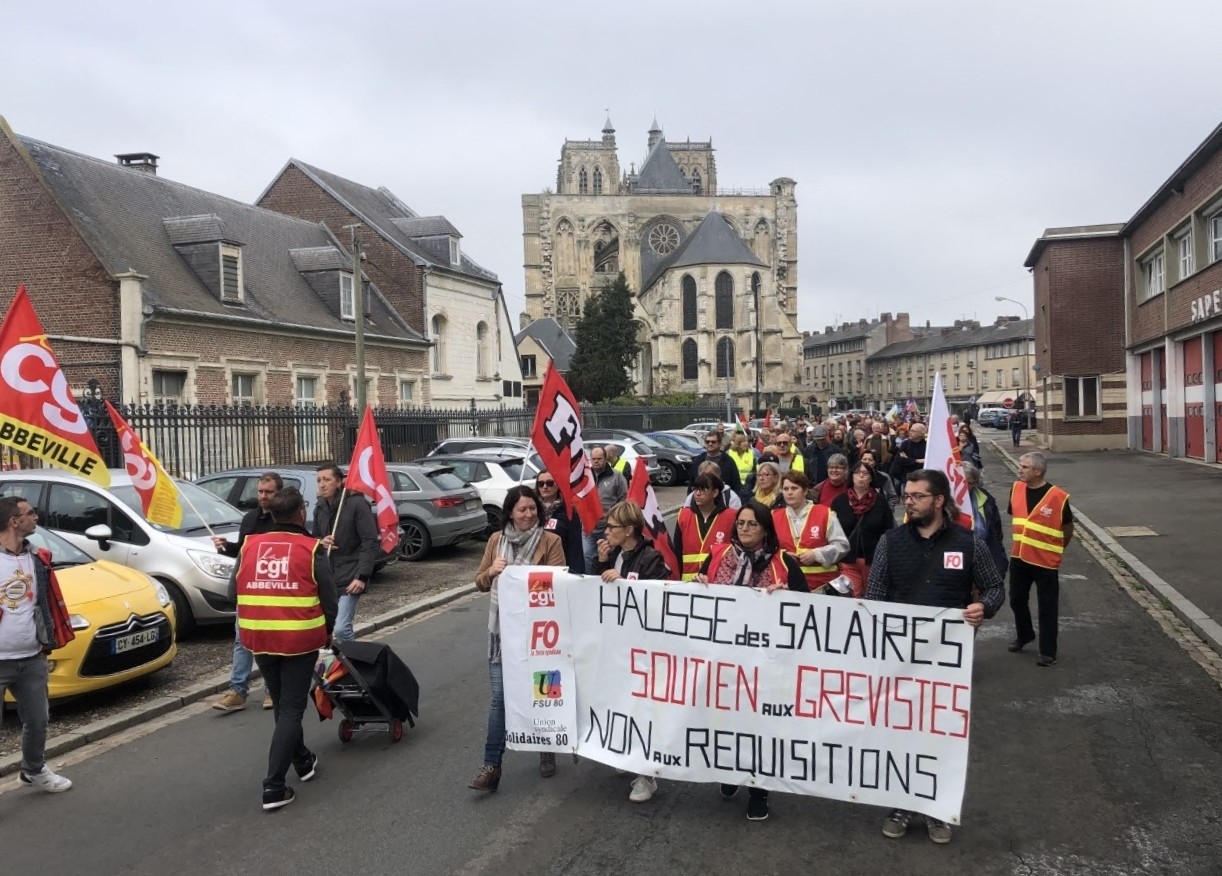 Manifestation. Près de 200 personnes ont défilé dans Abbeville à l