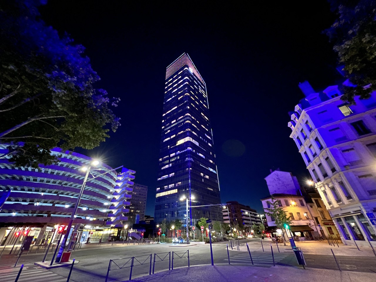 Grand format. Lyon. Comment le quartier de la PartDieu et ses tours