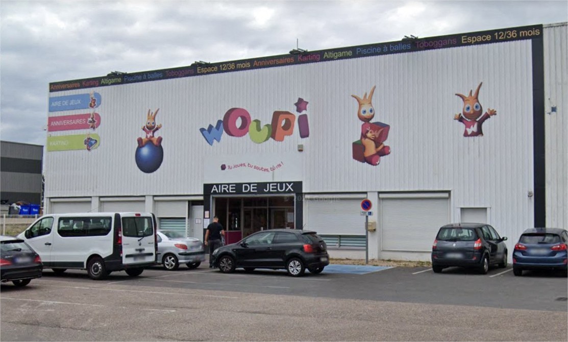 Deux hommes braquent le parc pour enfants Woupi au GrandQuevilly