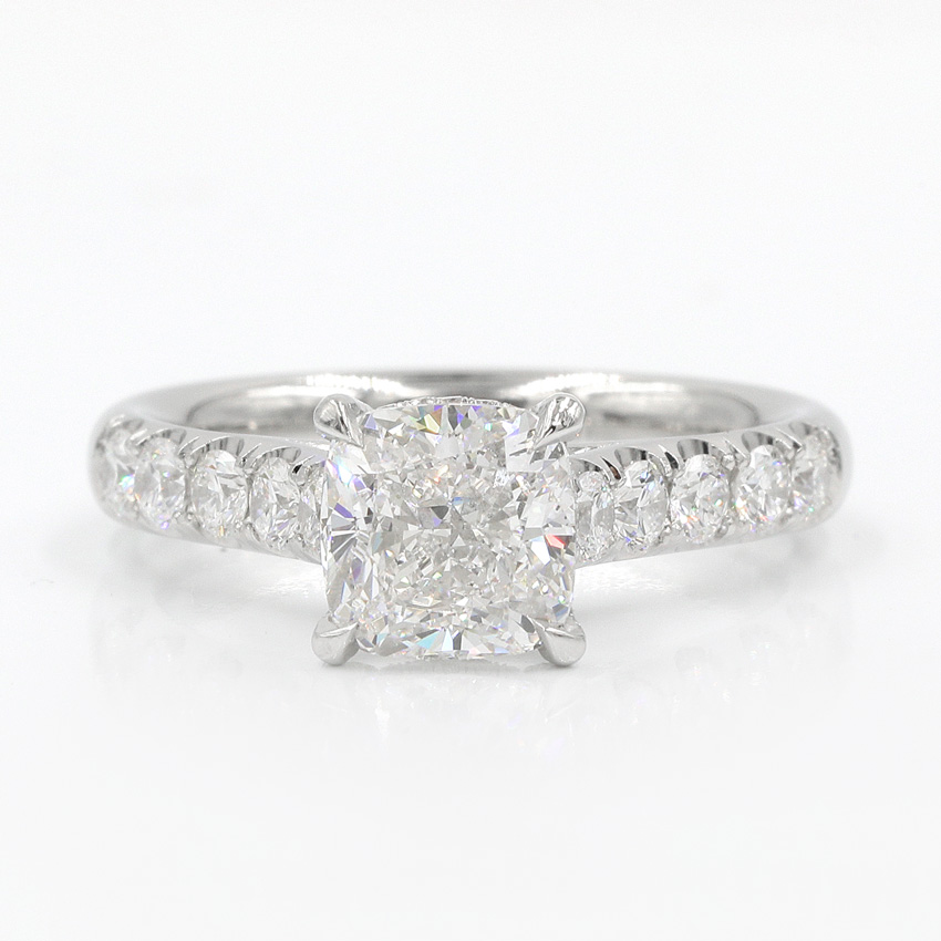 Large French Cut Basket Engagement Ring Sett in 18K Rose Gold