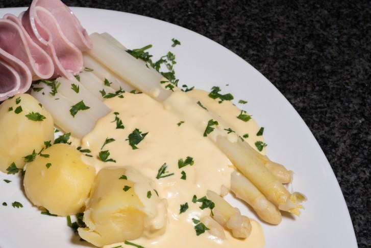 Come preparare la salsa olandese con la ricetta per il Bimby Gustoblog