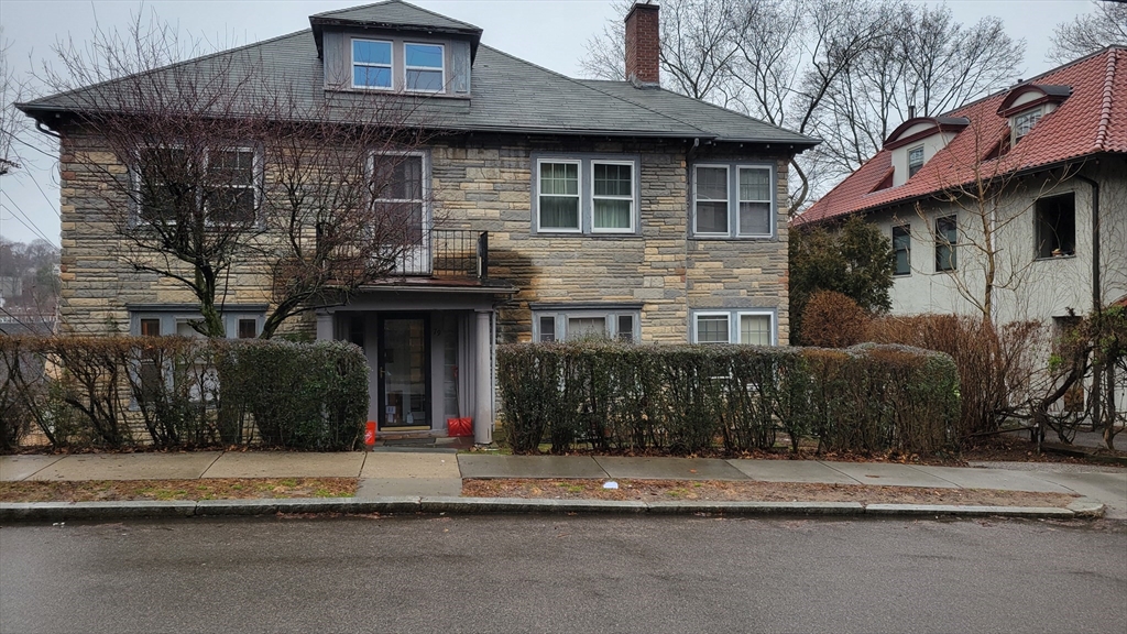 79 Winthrop Road 1 Brookline, MA ApartmentAdvisor