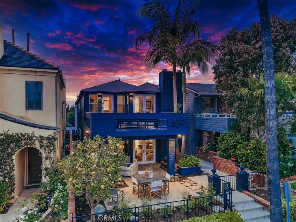 409 Goldenrod Avenue B Corona del Mar, CA ApartmentAdvisor