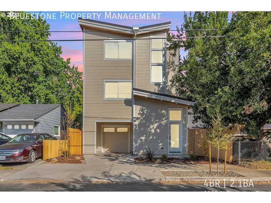 8825 N Swenson St Portland, OR ApartmentAdvisor