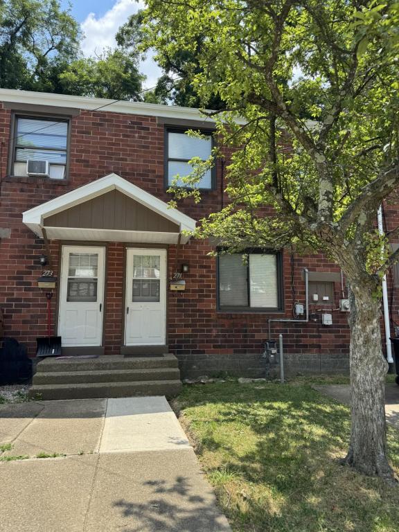 271 Oak Drive Moon Township PA 15108 CarnotMoon, PA ApartmentAdvisor