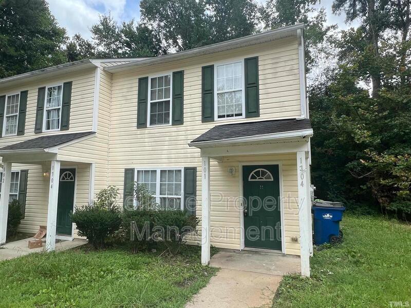 1704 Fox Hollow Raleigh, NC ApartmentAdvisor